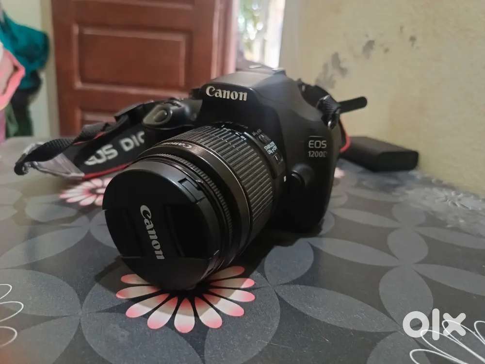 Canon EOS 1200d  with lenses and bag