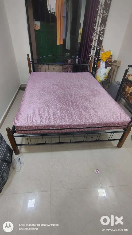Double King Size Bed With Spring Foam