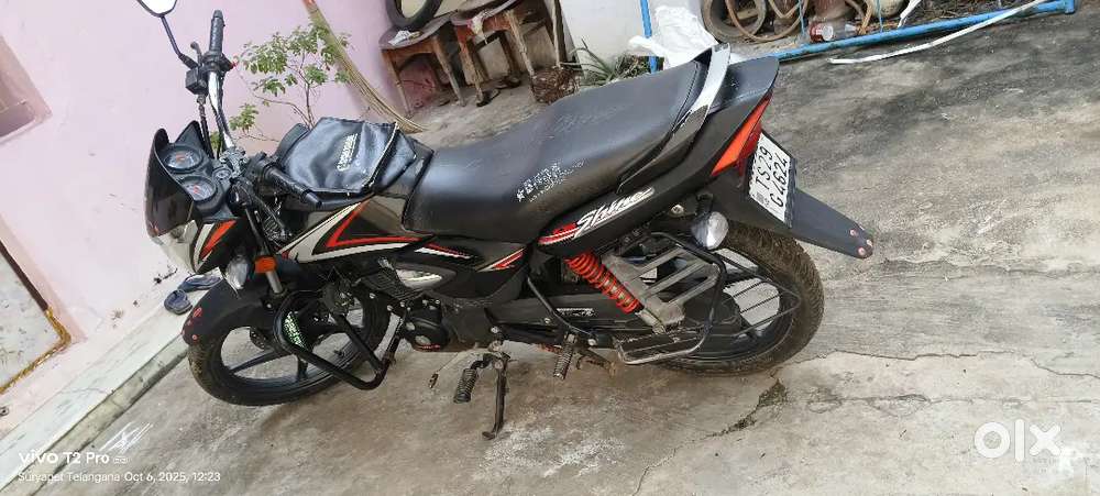Good condition BS4 bike