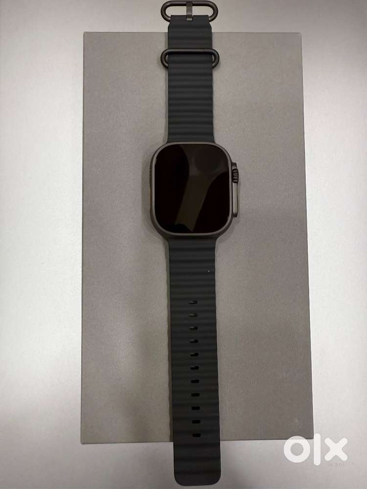 Apple Watch Ultra 2, 49mm Black Titanium Case with Black Ocean Band