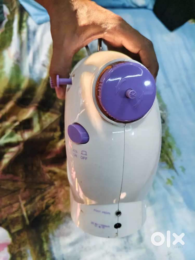 Electric sewing machine