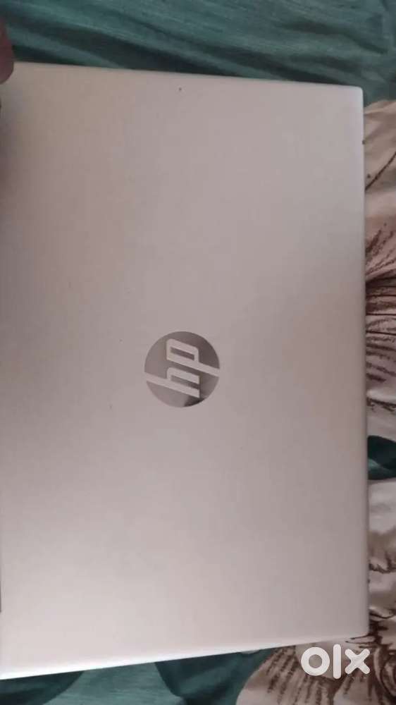 Hp pavilion series 
I5 12th generation 
RAM-16GB 
SSD-512GB