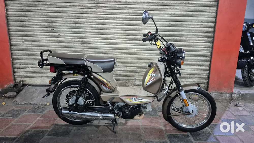 Tvs xl 100 ( self ),2024 model, single owner, Rs:48000/-