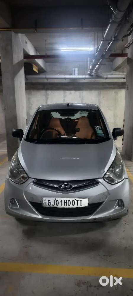 Hyundai Eon 8 years old only 70k kms genuine