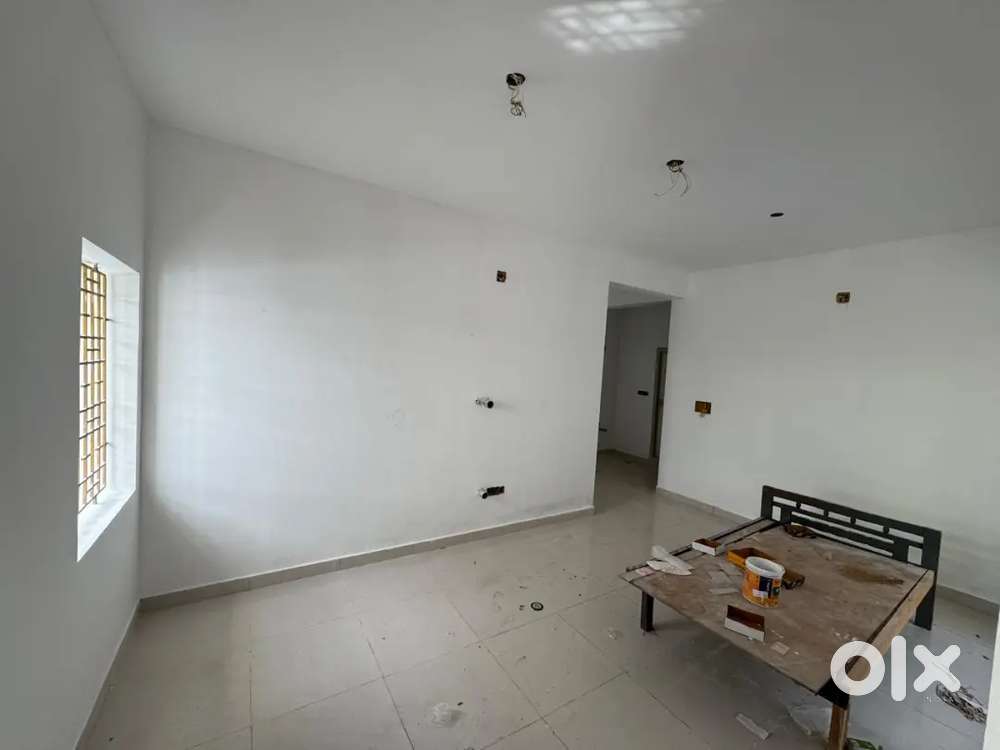 2bhk semi furnished 2nd floor flat at karangalpady Pinto's line