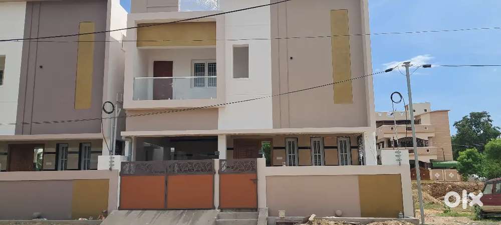 THANGAVELU 3 MASTER BEDROOM VERY NICE NEW HOUSE FOR SALE