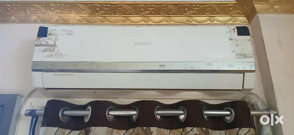 Voltas 1 Ton split ac