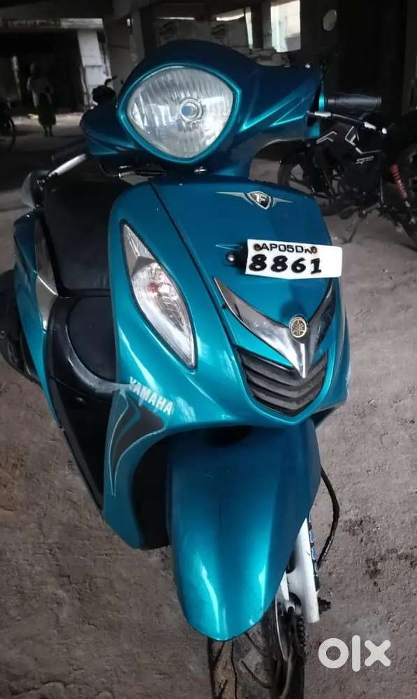 Fascino scooty