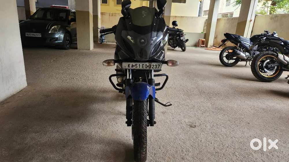 Pulsar 220F for sale