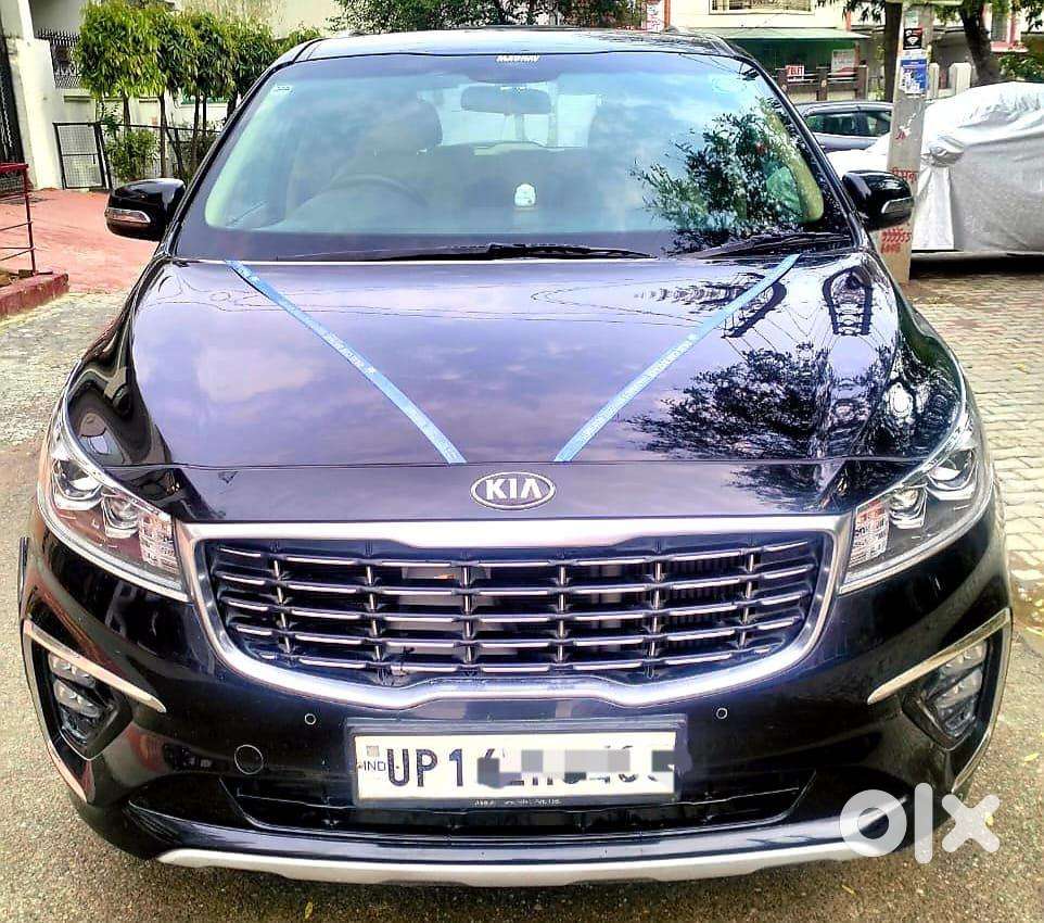 Kia Carnival Premium, 2020, Diesel