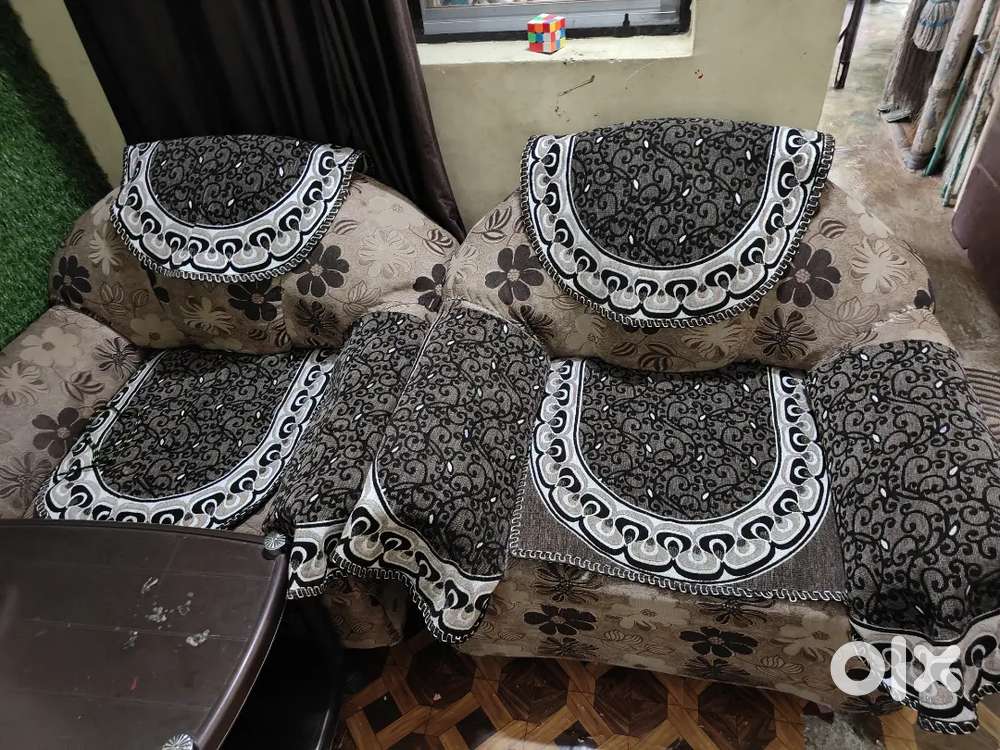 Sofa Set 3+1+1 = 5 Seater
