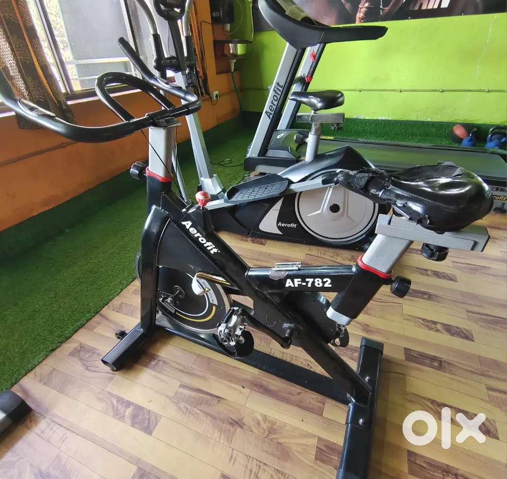 Gym Aerofit cardio equipment
