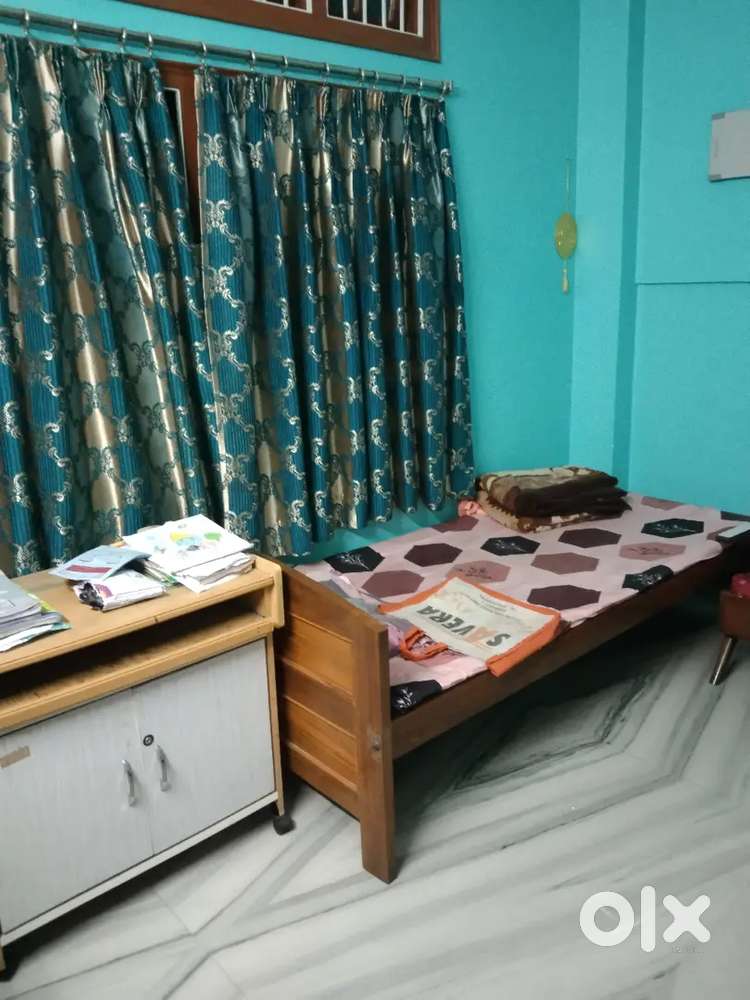PG Hostel with fooding for working men