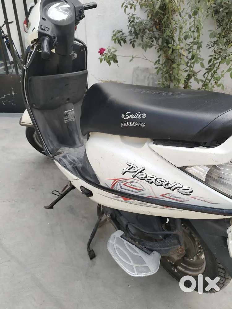 Hero/ Pleasure First owner