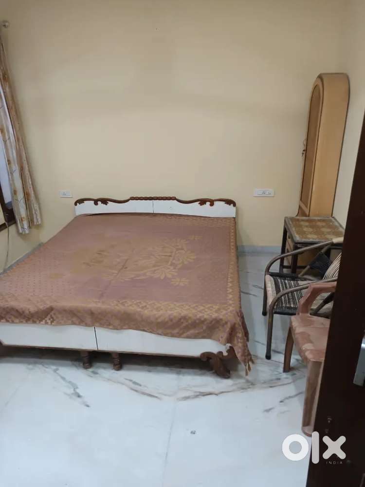 For male, one room set, one room set, ac double bed matres,frig gysr