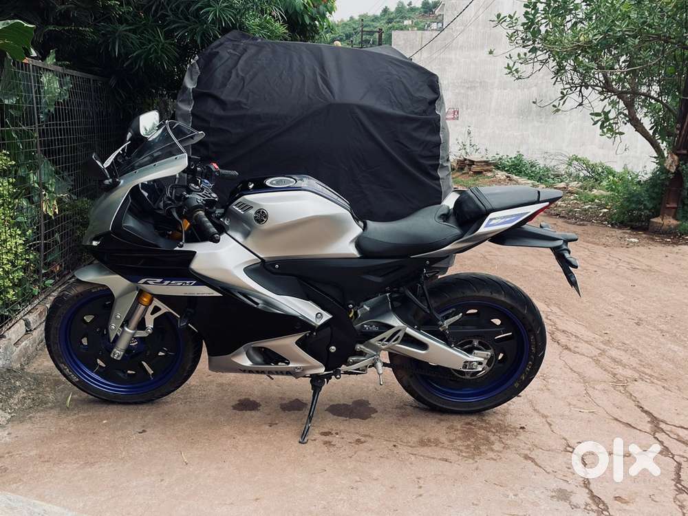 Yamaha R15M 2024