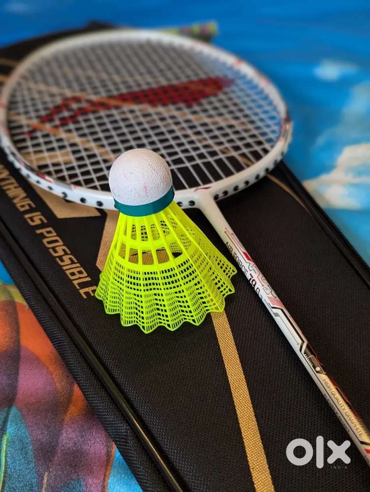Brand New Li-Ning Raquet with additional grip