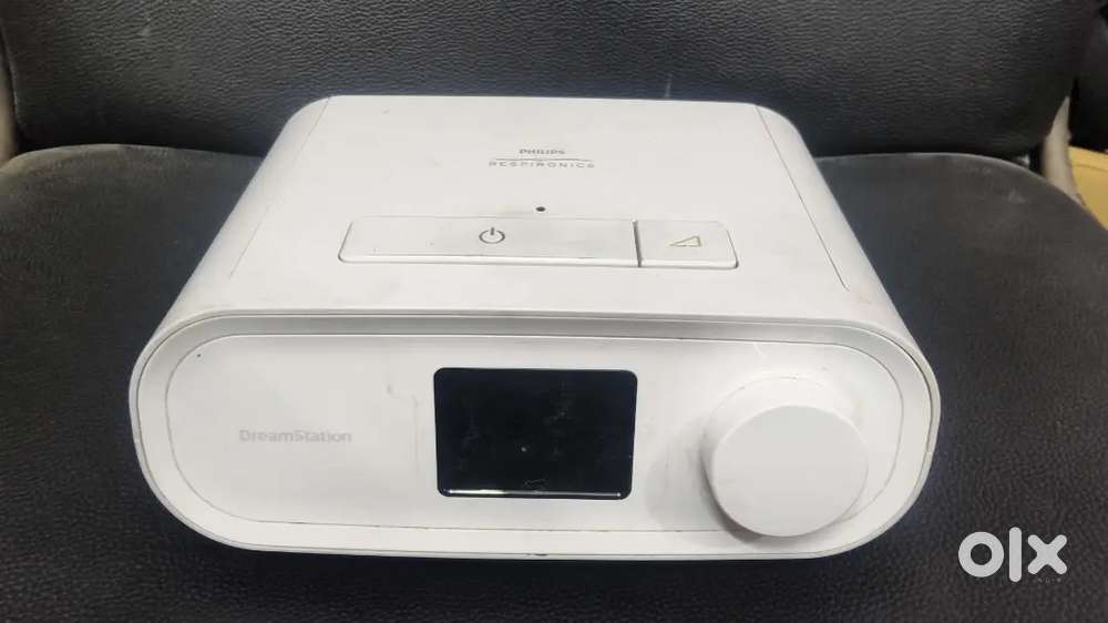CPAP machine and adaptor