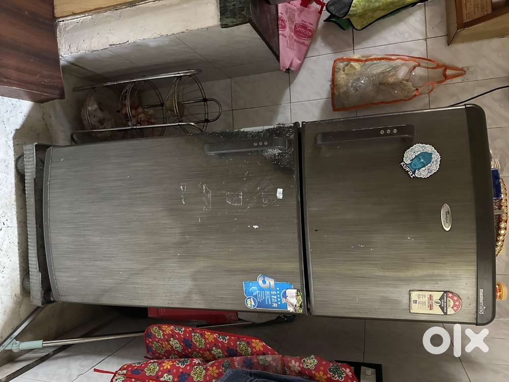 Whirlpool double door 200+ ltrs refrigerator