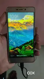 Redmi 3S with 2GB RAM + 32GB storage with charger in working condition