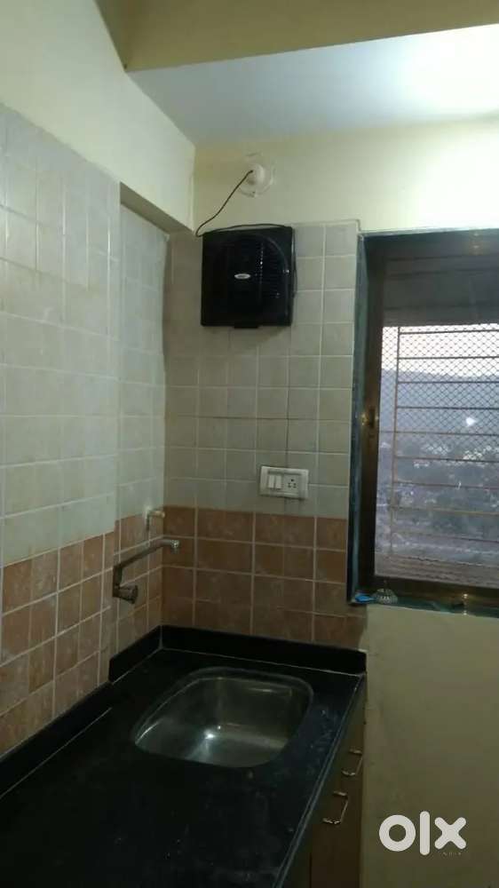 2bhk seling flat available in near owala ghodbandar road