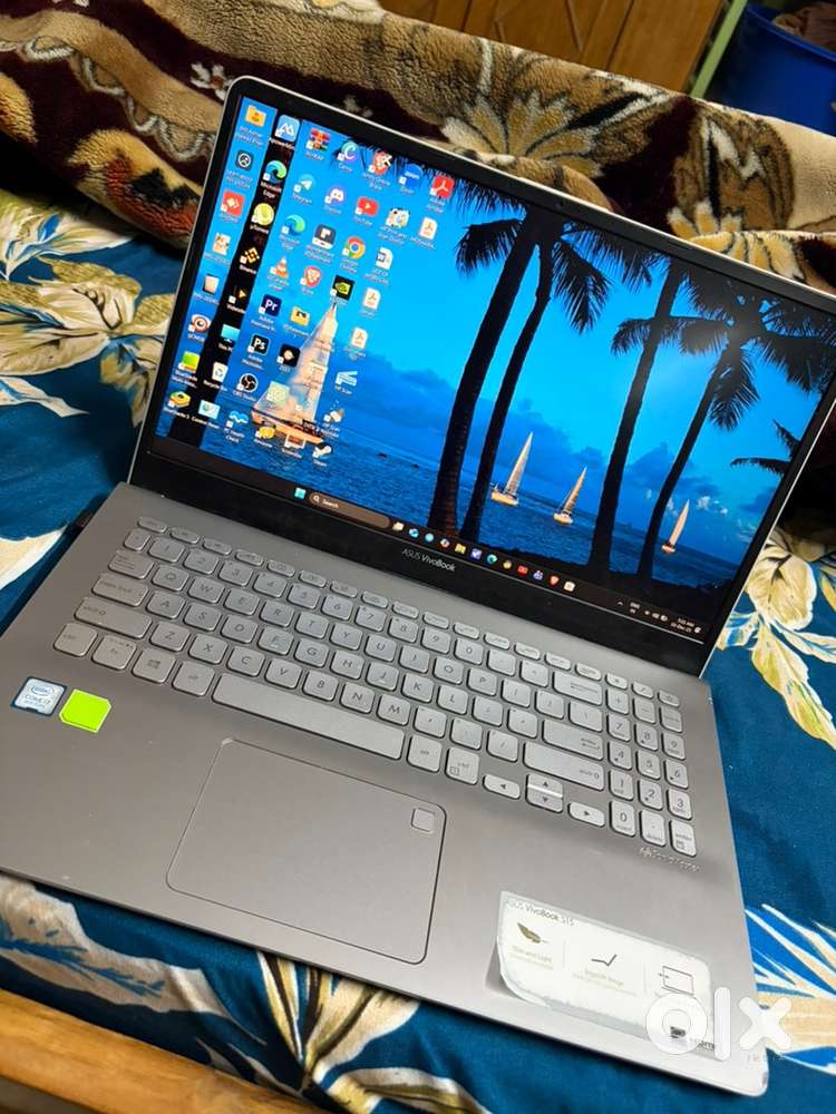 Asus Vivobook S15 Black (Intel Core i7 8th Gen)