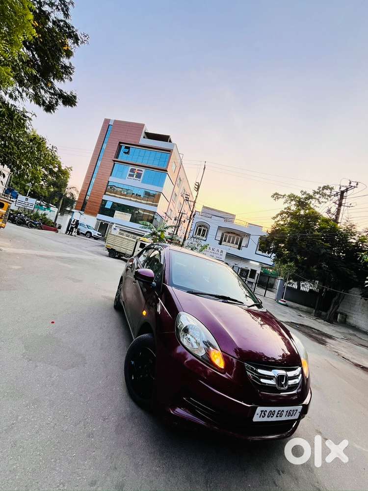 Honda Amaze 2015 Diesel Well Maintained