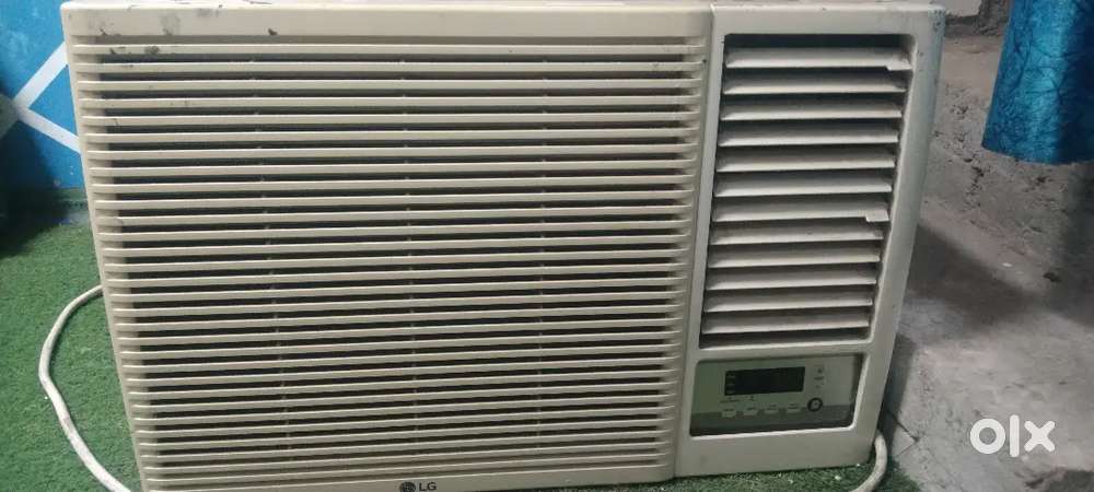 This is ac 1.5 ton 5 year old