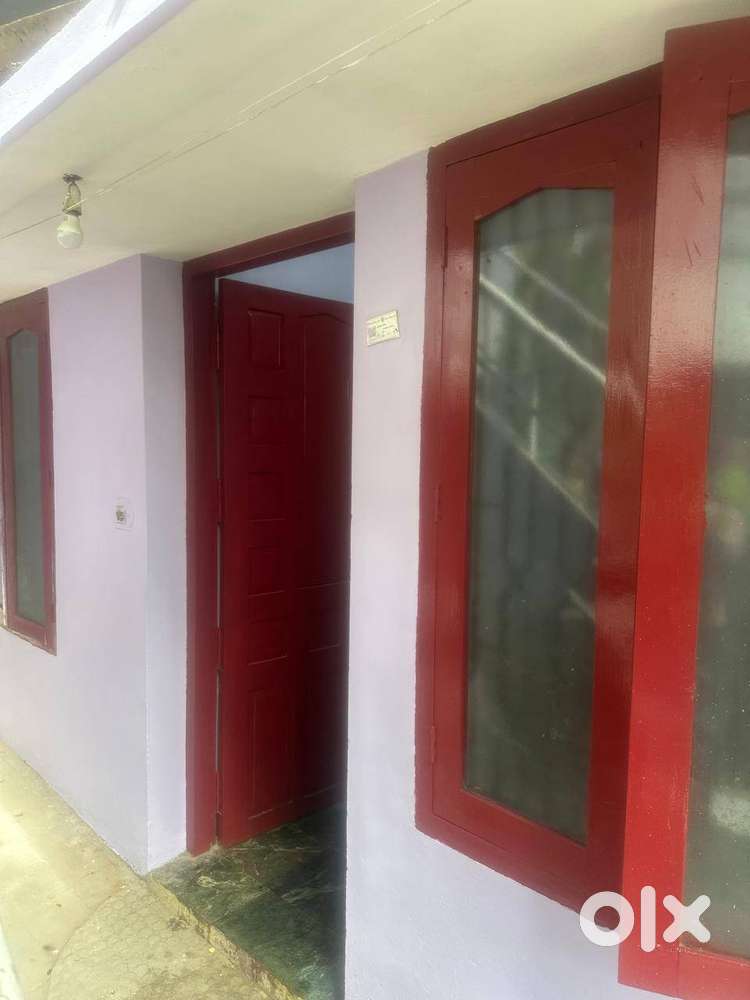 2BHK HOUSE FOR RENT IN ATTAKULANGARA