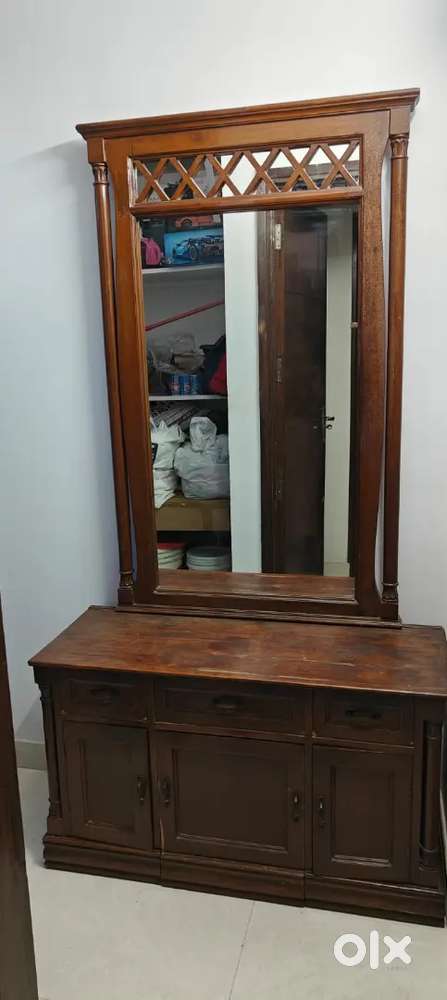 Dressing Table