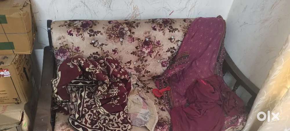 I want sell my furniture