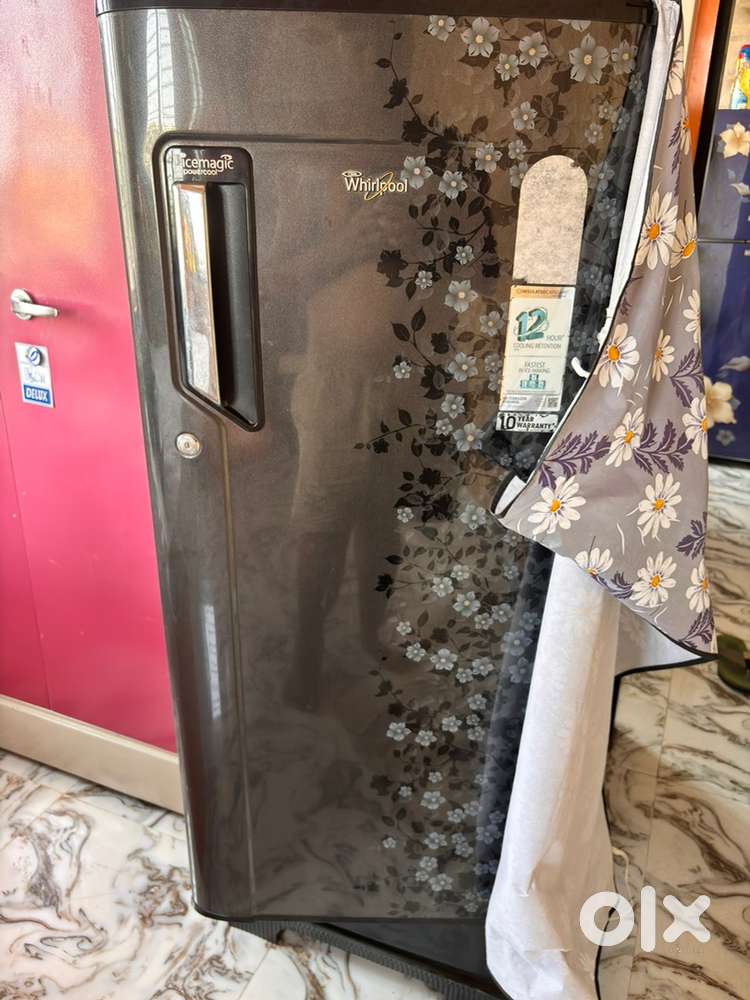 Whirlpool 192 L ice magic power cool refrigerator five years old New
