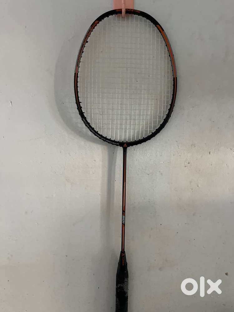 Badminton single bat for sale 400 Rs