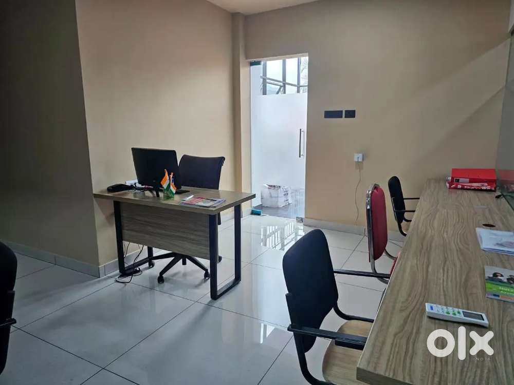 Office Space for Rent in Kaloor