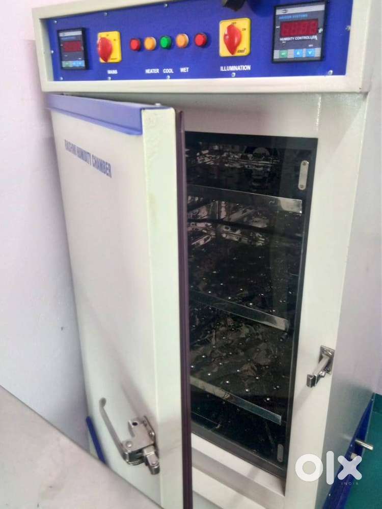 HUMIDITY CHAMBER / DEHUMIDIFIER , WATER BATH, Lab Instruments