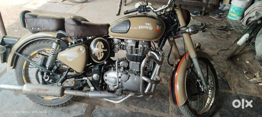 Bike sale karna hai money problem only