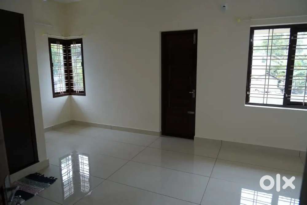 Kumarapuram kottakkal lane 2 bhk geound floor for rent.