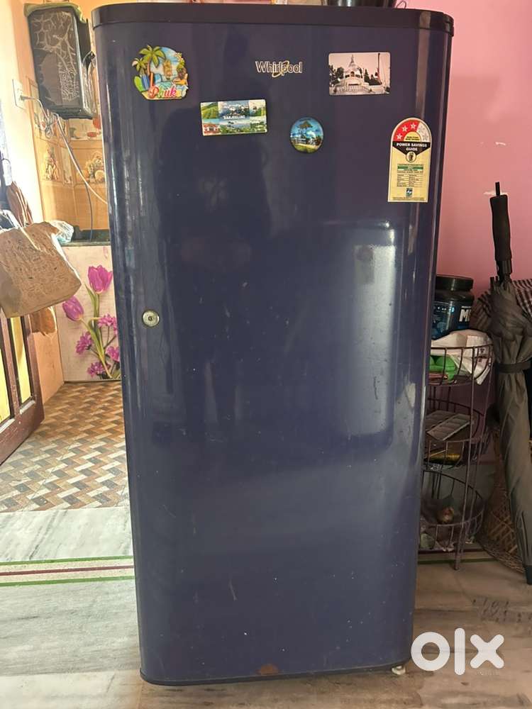 Whirlpool 190ltr fridge on sale