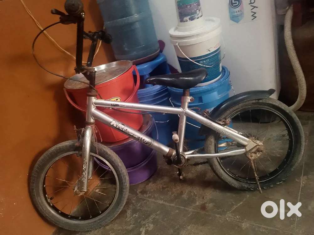 2nd hand Mounthunt bycycle in best condition