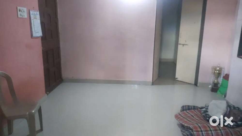 2 Bachalor Male roommate required urgently