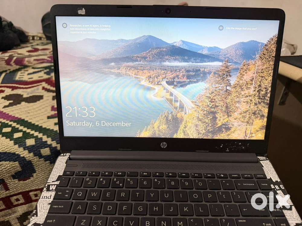 HP Laptop in Best condition. Everything is working.