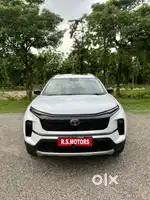 Tata Safari Pure Plus S AT, 2024, Diesel