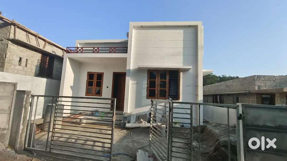 2 BHK For  ₹33 Lakhs 350m From Main Road Under Construction