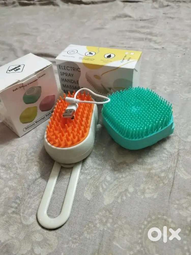 3-in-1 Pet Steam Brush  Hair Removal, Bath & Massage for Dogs & Cats