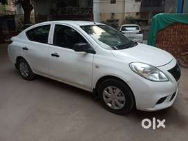 Nissan Sunny XE P, 2012, Petrol