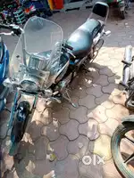 Avenger 220CC curuis
