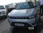 Mahindra XUV300 W6, 2022, Petrol