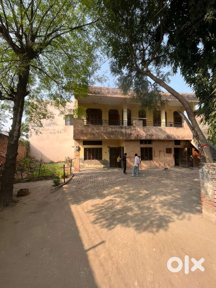 1300 gazz plot for sale on Rajpura Main Highway