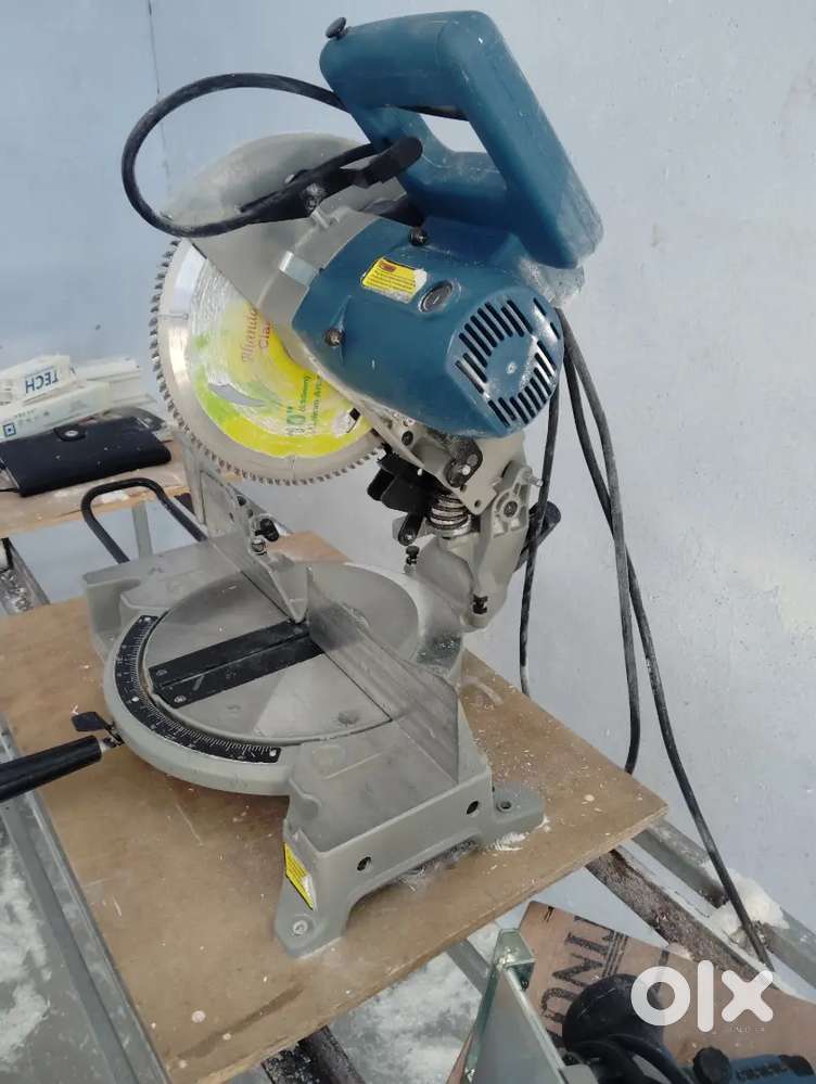 Aluminium & upvc profile cutting machine