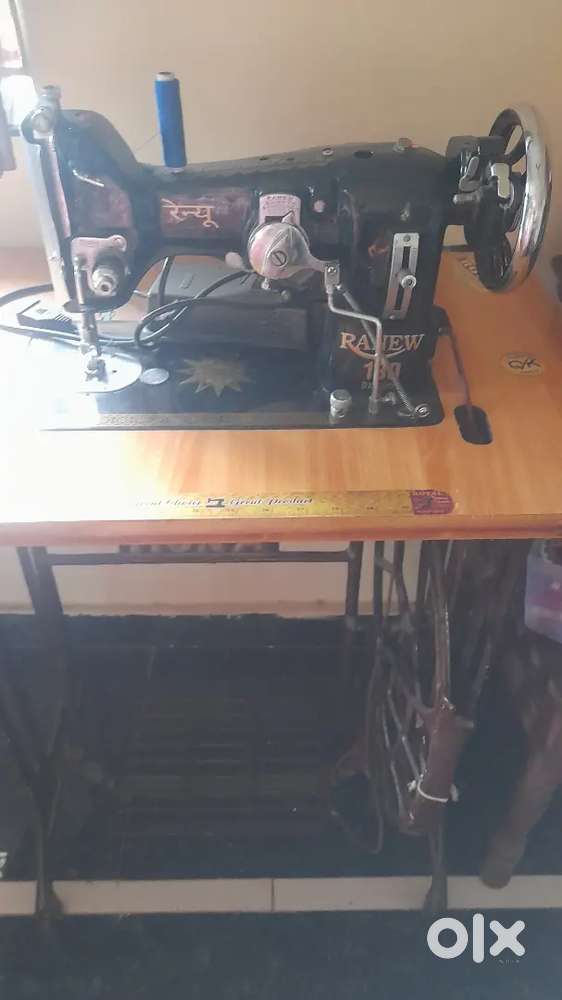 Jig jaw machine with motor